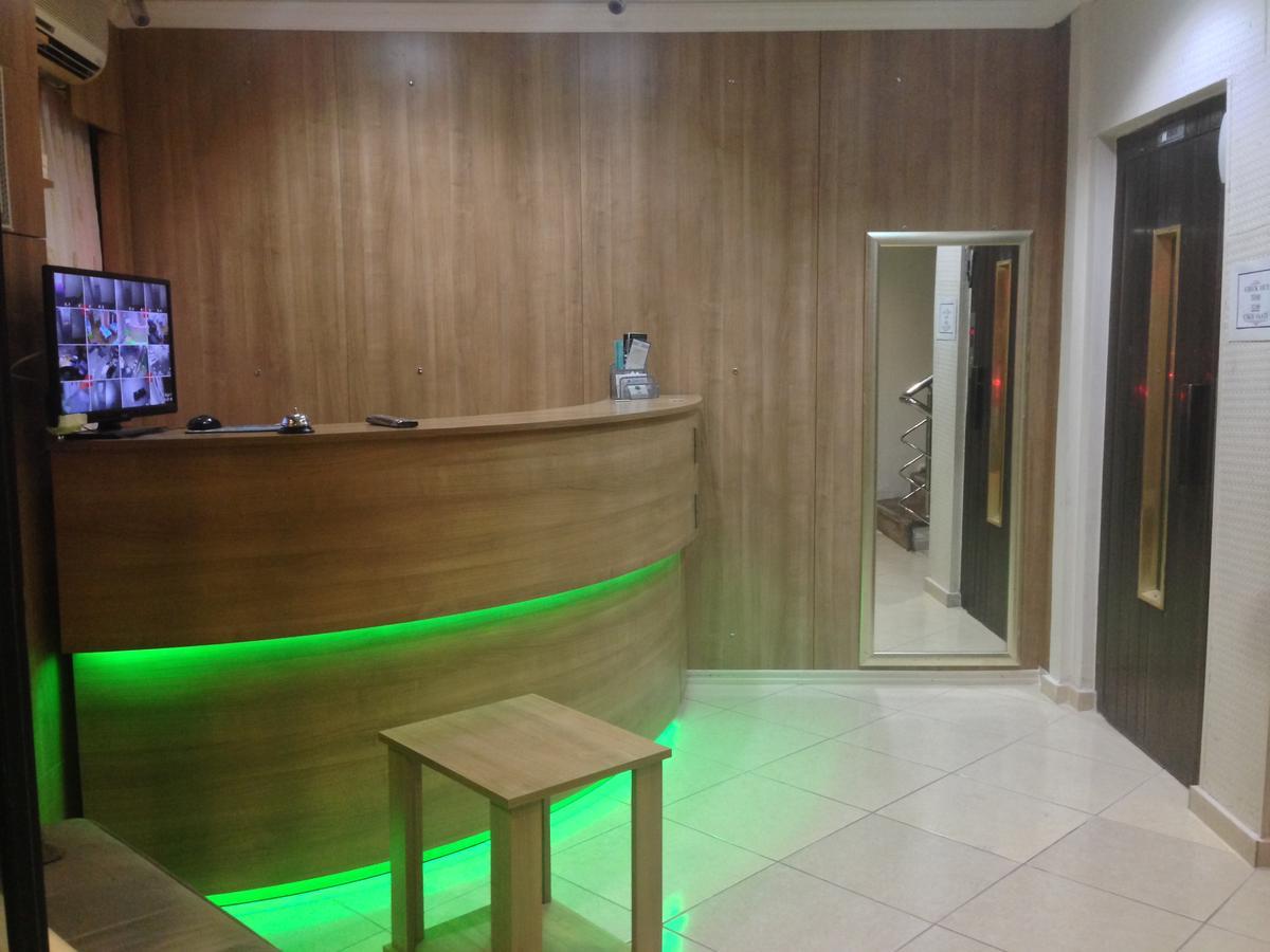 Hotel Akkus อิสตันบูล ภายนอก รูปภาพ