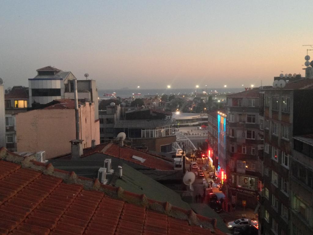 Hotel Akkus อิสตันบูล ภายนอก รูปภาพ