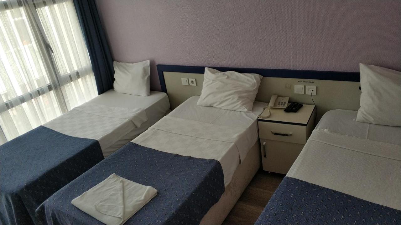 Hotel Akkus อิสตันบูล ภายนอก รูปภาพ